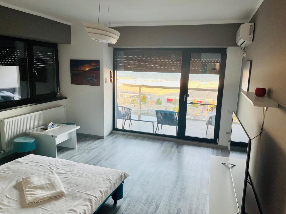 Beach Vibe Mamaia By The Sea Luaran gambar